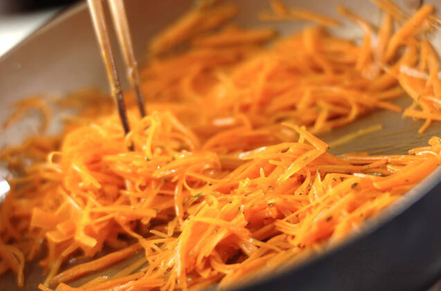 ニンジンのハーブサラダの作り方の手順4