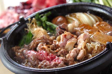 牛肉と鶏肉のすき焼き