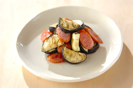ナスとソーセージのハーブソルト焼き