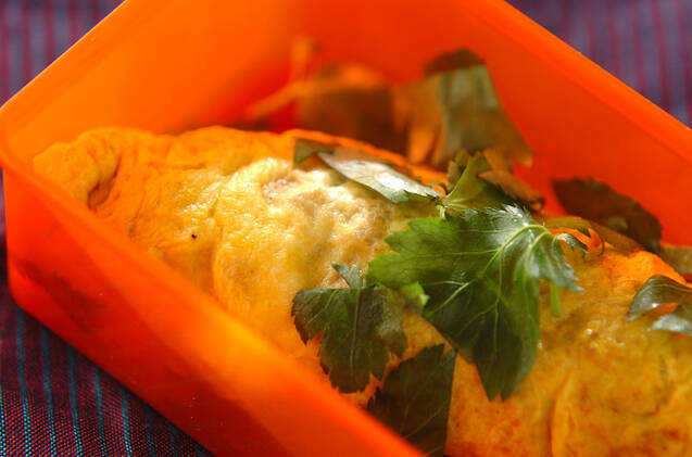 マイタケと厚揚げの和風オムレツ