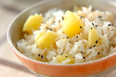 サツマイモの雑穀ご飯 レシピ 作り方 E レシピ 料理のプロが作る簡単レシピ
