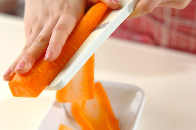 冷しゃぶ・ニンニクチップのせの作り方の手順2