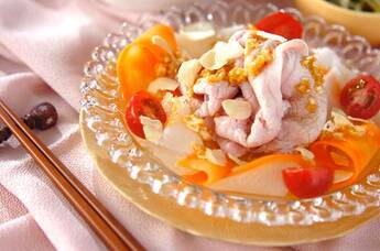 冷しゃぶ・ニンニクチップのせ