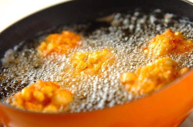 サーモンボール揚げの作り方の手順6