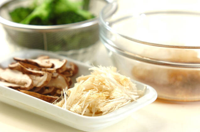 ブロッコリーのみぞれ和えの作り方の手順1