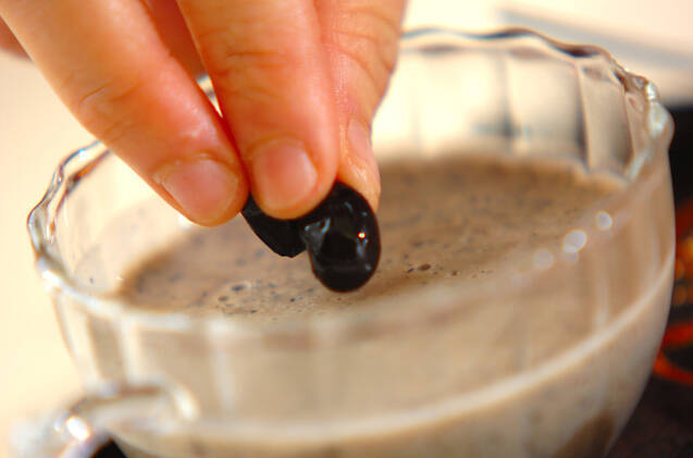 黒豆プリンの作り方の手順4