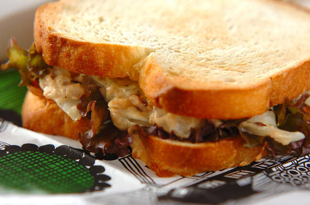 クミン風味のツナサンド