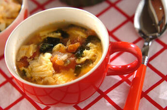 トマトとザーサイの卵スープ