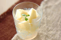 洋ナシのデザート