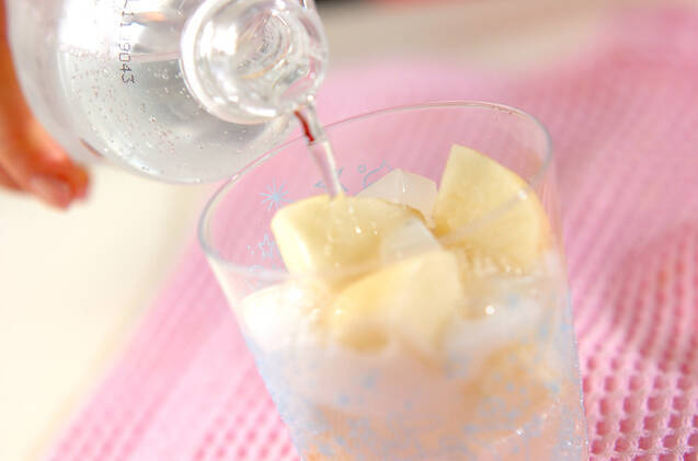 洋ナシのデザートの作り方の手順3