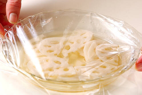 レンコンのゆかり和えの作り方の手順2