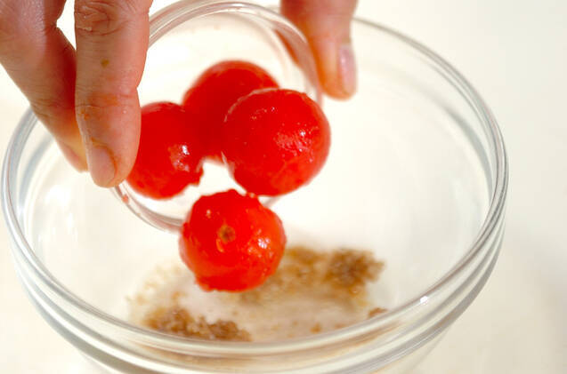 プチトマトのゴマ和えの作り方の手順2