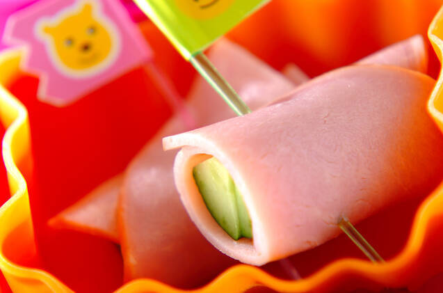 キュウリのハム巻き