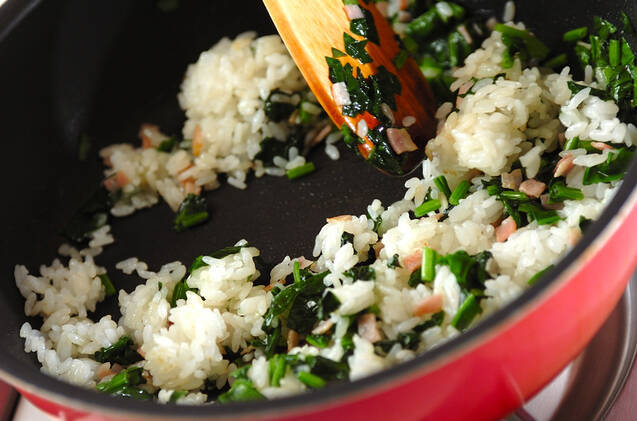 ホウレン草のバターライスの作り方の手順3