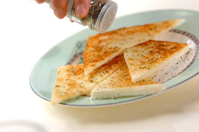 ハーブバタートーストの作り方の手順3