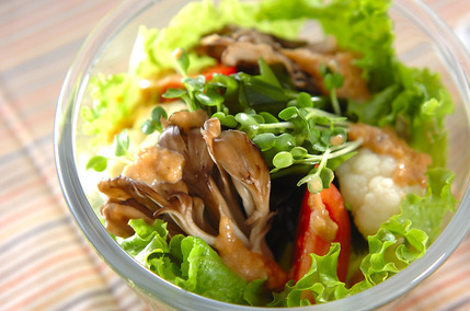 マイタケのサラダ