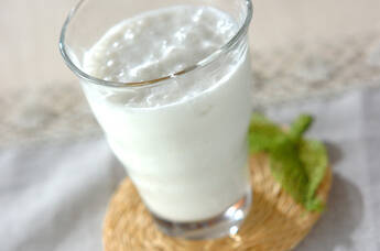 ココナッツバナナドリンク