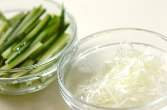 しっとりやわらか！鶏むね肉の棒々鶏風 by橋本 敦子さんの作り方の手順2