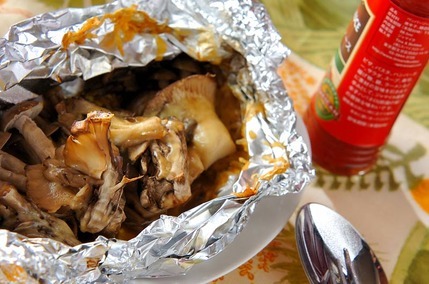 キノコのホイルチーズ焼き