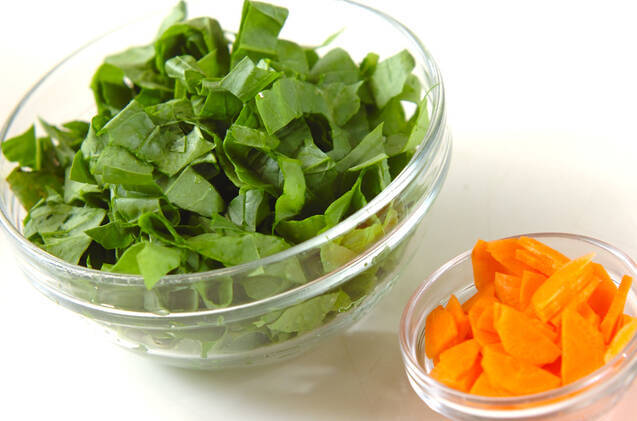 ホウレン草スープの作り方の手順1