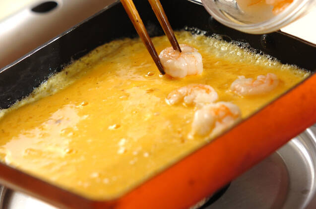 エビと卵のサンドイッチの作り方の手順2