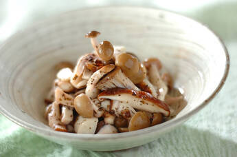 キノコのサッパリユカリ和え