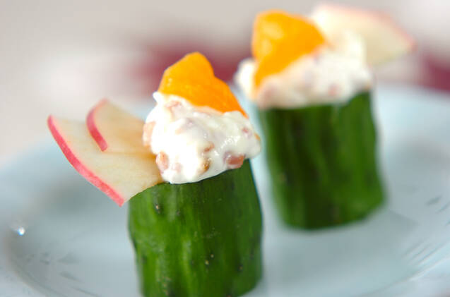 ひと口キュウリカップ