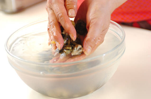 アサリのみそ汁の作り方の手順1