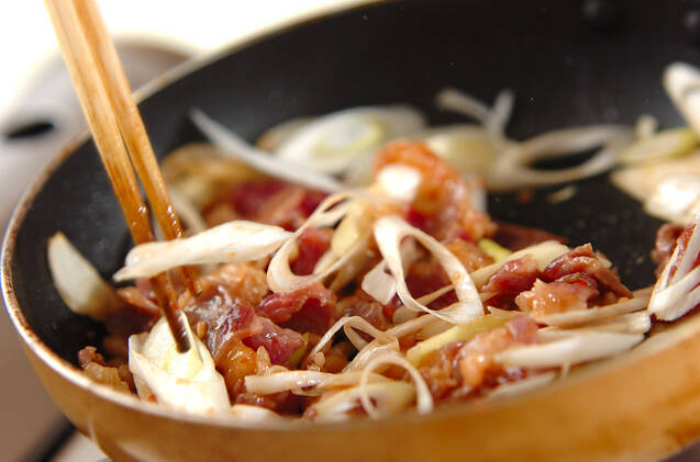 味付け肉のごちそうサラダの作り方の手順6