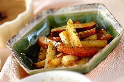 ジャガイモのユズポン炒め 副菜 レシピ 作り方 E レシピ 料理のプロが作る簡単レシピ