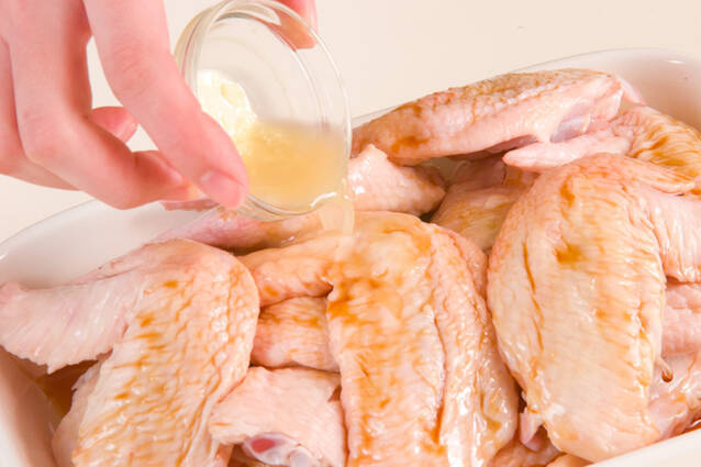 手羽先のオイスター煮の作り方の手順1