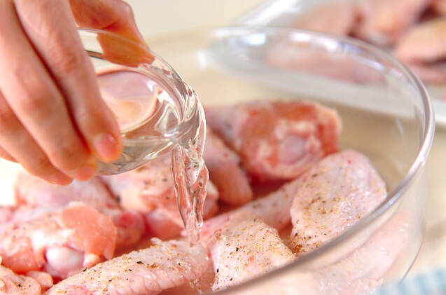 手羽のレンジ蒸しの作り方の手順1