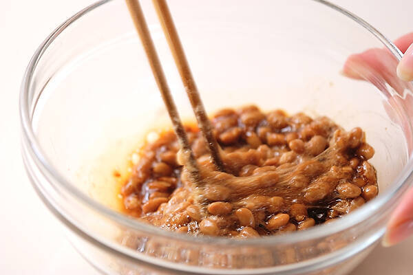 納豆ドレッシング・サラダの作り方の手順1