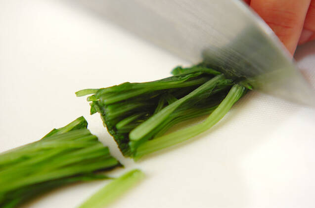 ナメコと水菜のおろし和えの作り方の手順1