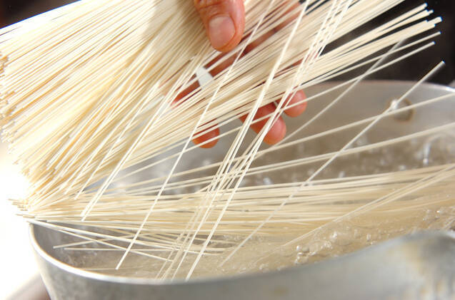 干物入りおろし素麺の作り方の手順4