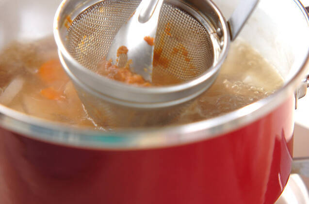 根菜のみそ汁の作り方の手順7