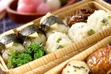 豆ご飯おにぎり