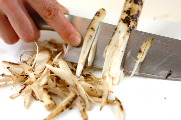 ゴボウと水菜のカレー炒めの作り方の手順1