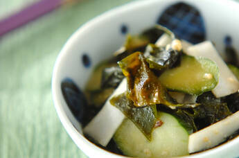 ワカメのゴマ甘酢和え