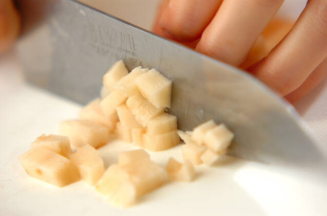 ツナそぼろサラダの作り方の手順1