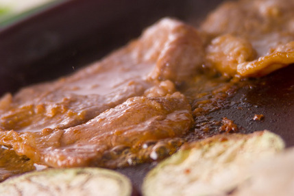 おうちで本格ジンギスカン！つけダレ染みた野菜も美味しい！