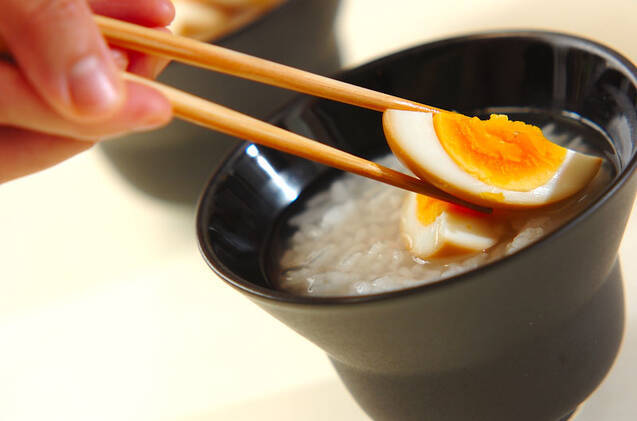 半熟煮卵の中華粥の作り方の手順3