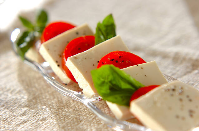 豆腐カプレーゼ