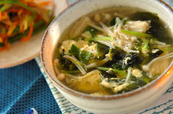 ワカメのふんわり卵スープ