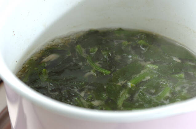 ホウレン草スープの作り方の手順4