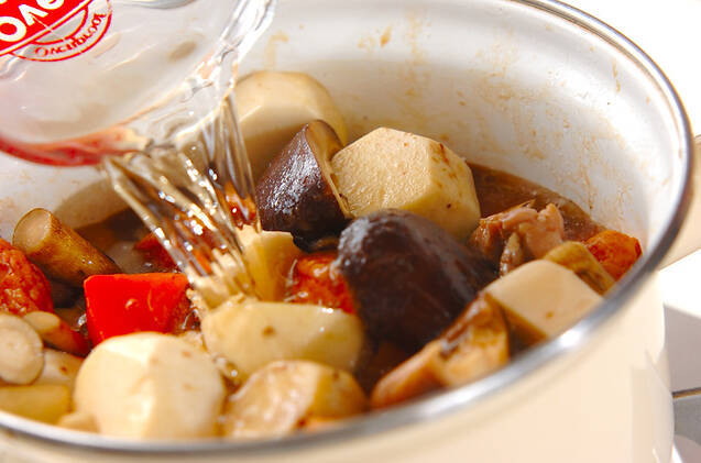 家庭料理の定番！基本の筑前煮の作り方の手順11