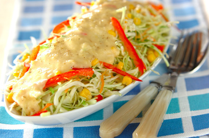 せん切り野菜のサラダ