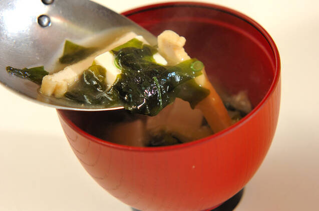 豆腐と油揚げのみそ汁の作り方の手順5