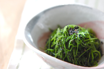 青菜のゴマ汚し