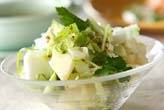 白菜とリンゴのサラダ